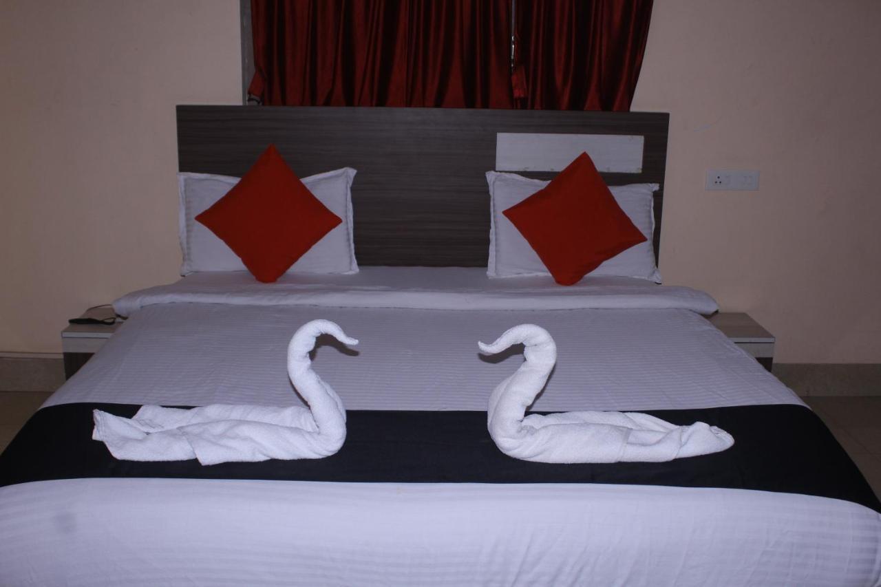 Chetan Inn Hotel Bhubaneswar Eksteriør billede