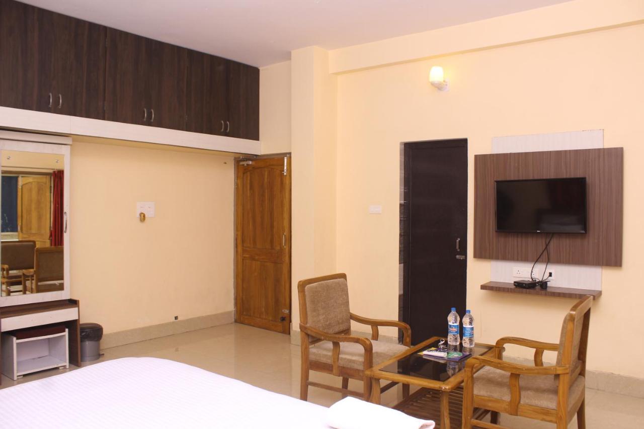 Chetan Inn Hotel Bhubaneswar Eksteriør billede