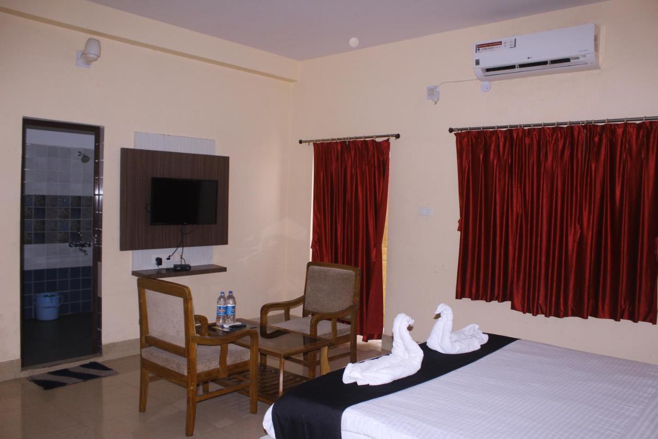 Chetan Inn Hotel Bhubaneswar Eksteriør billede